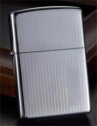經(jīng)典鉻直紋鏡面系列 打火機(jī) 350