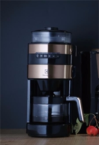 EGCM7200 磨豆咖啡機