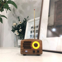 貓王收音機·小王子原木FM/藍牙便攜式音箱MW-2  胡桃木