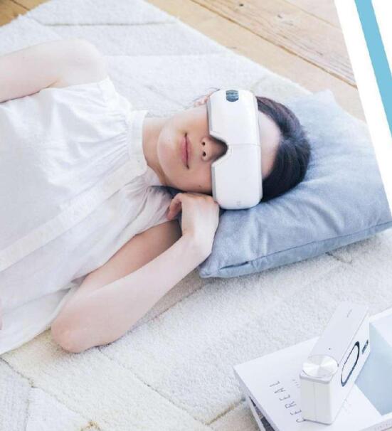 眼部按摩器.jpg