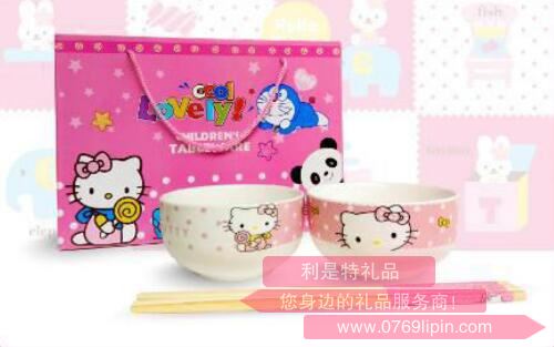 4頭凱蒂貓餐具F004.jpg