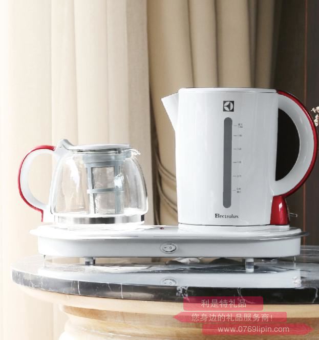 EGEK750 電熱水壺（茶盤）.jpg