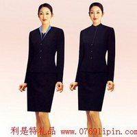 女西裝