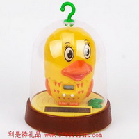 帶時鐘轉頭鳥003